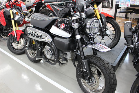 おっきく小さい【モンキー125】 | 中古・新車バイクの販売・買取