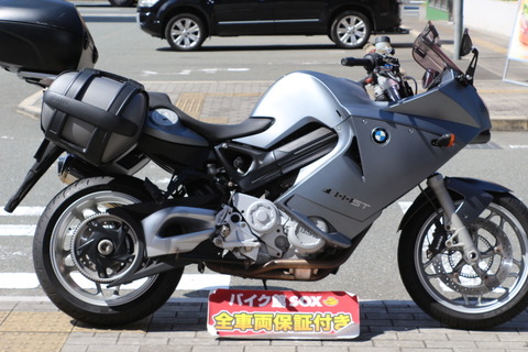 BMW F800ST