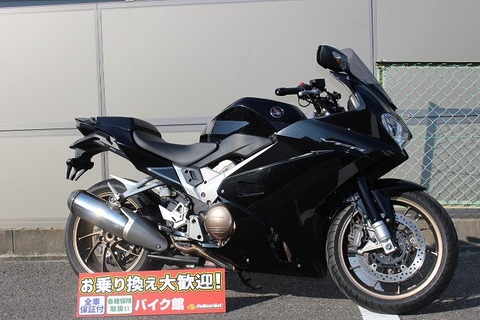 キミのココロをインターセプト！ホンダ VFR800F！