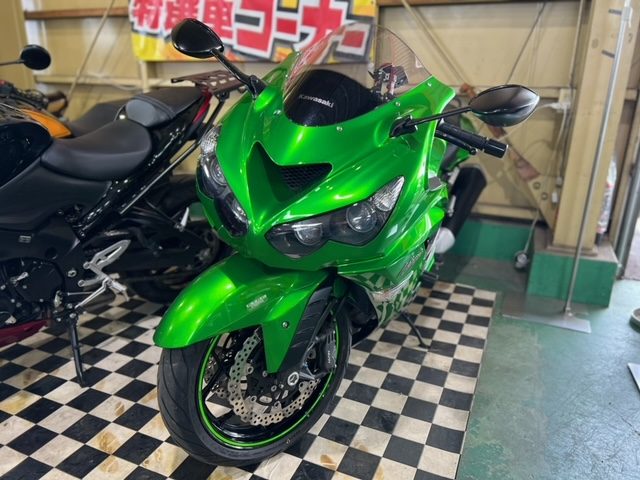 中古車両入荷！【カワサキ ZX-14R】 | 中古・新車バイクの販売・買取