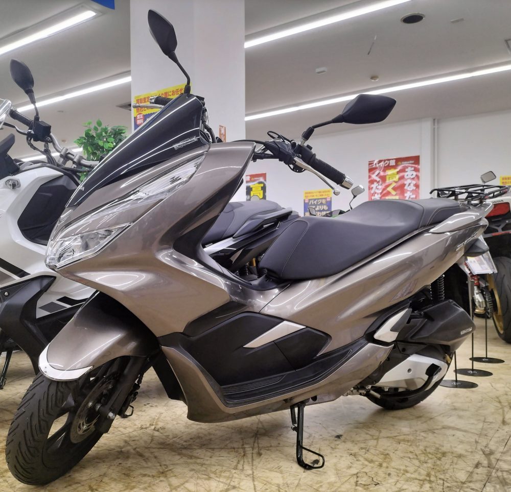 HONDA pcx125 逆輸入 125cc 福岡市南区 白色 - バイク