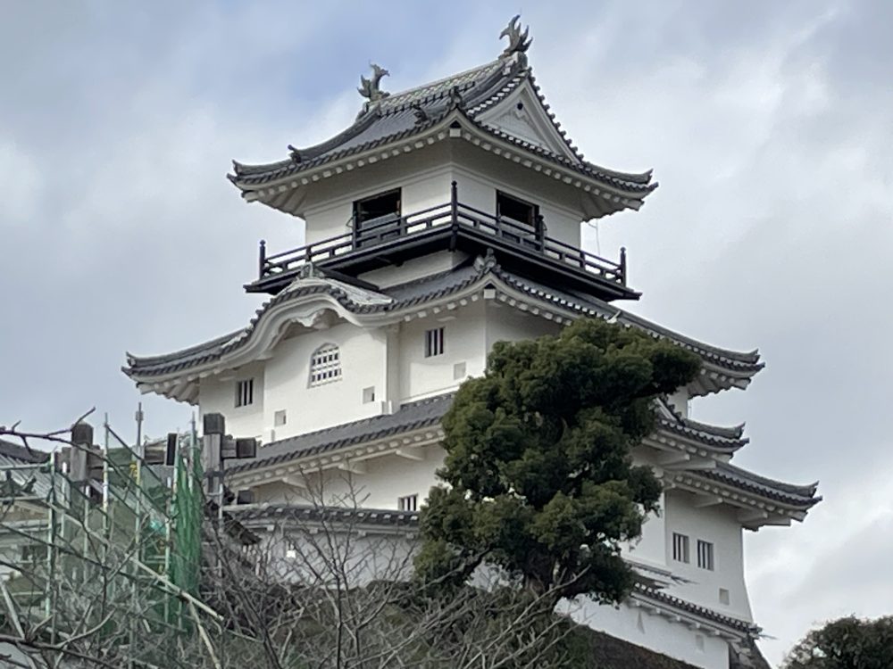 浜松といえば、浜松城が有名ですが…(スズキ GSX-S1000)