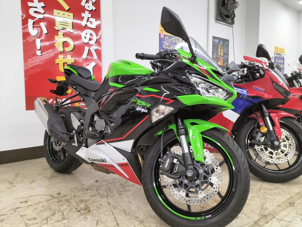 バイク館練馬店　新年のご挨拶　KAWASAKI　ZX-6R　KRTカラー