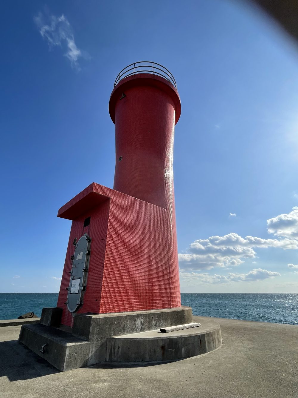 赤羽根港東防波堤灯台