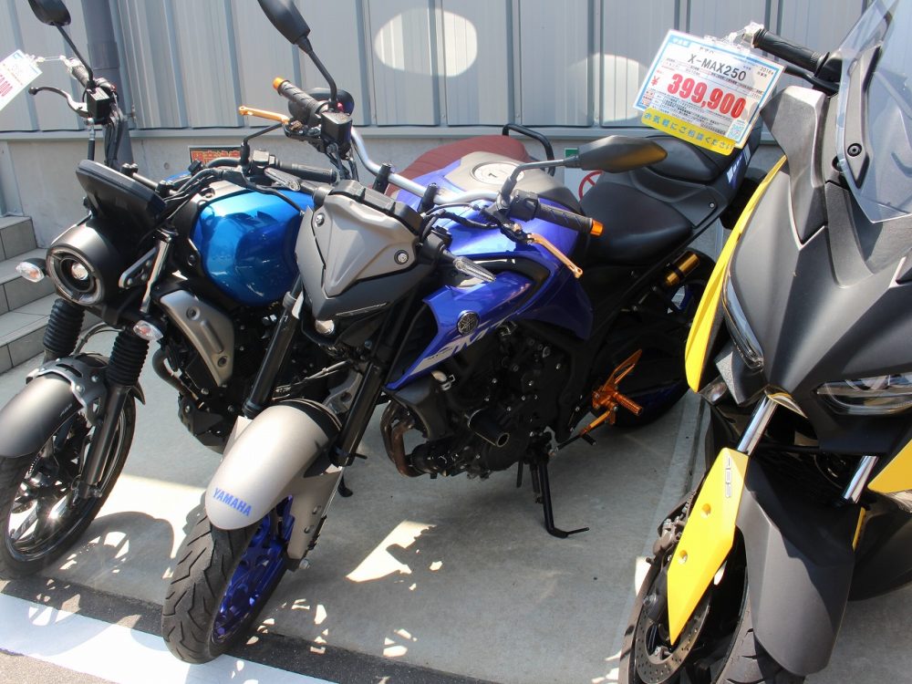 YAMAHA　MT-25