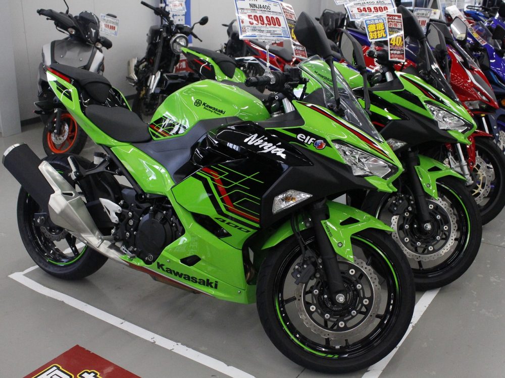 カワサキ　NINJA400