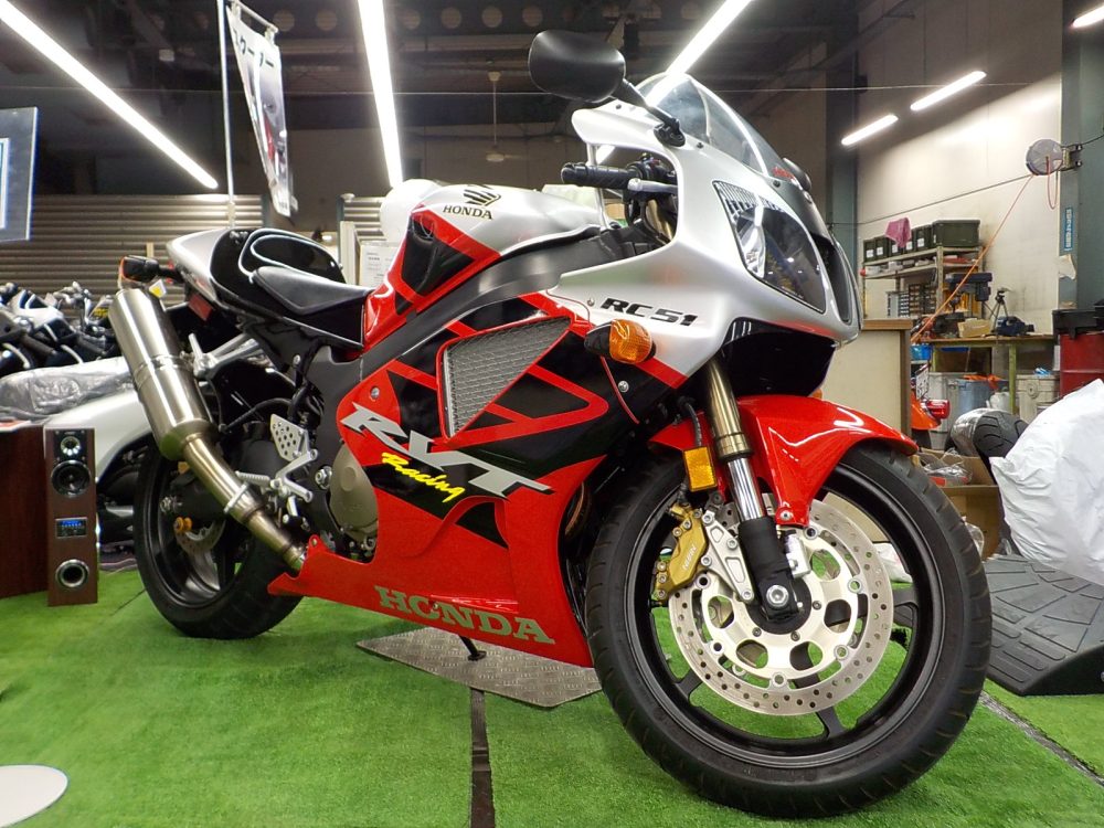 HONDA RVT1000R　北米（アメリカ・カナダ）仕様のRC51　