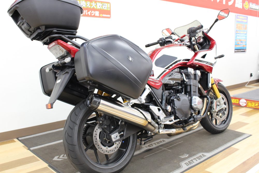 CB1300SB-SP