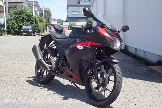 バイク館武蔵村山店　新入荷情報！125ccスポーツバイク！［スズキ GSX-R125］