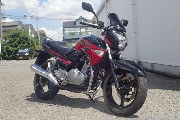 バイク館武蔵村山店　新入荷情報！スズキロードスポーツバイク！［スズキ GSR250］