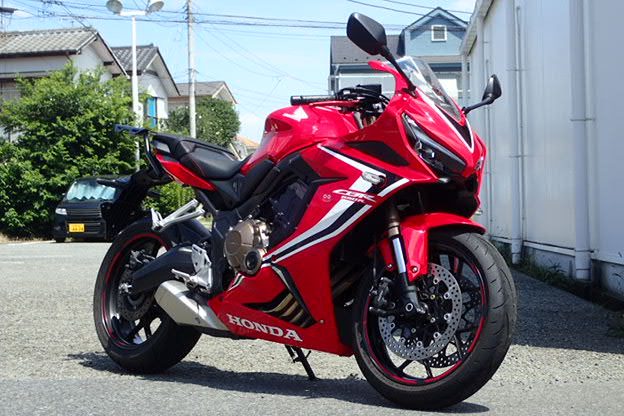 バイク館武蔵村山店　新入荷情報！フルフェアリングスポーツ！［ホンダ CBR650R］