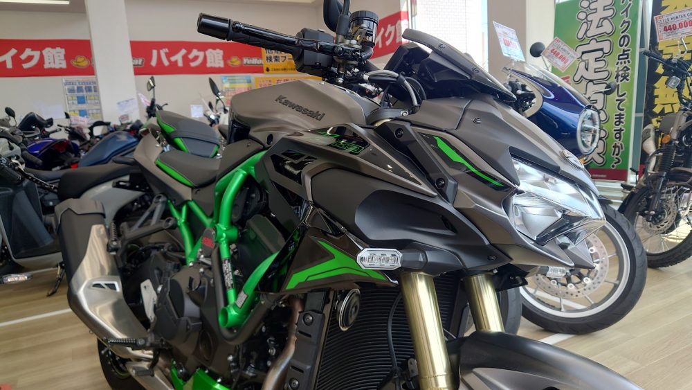 スーパチャージャーバイク！KAWASAKI　Z H2 SE入荷しました！