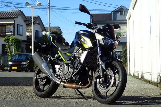 バイク館武蔵村山店　新入荷情報！Ninja400のネイキッドモデル！［カワサキ Z400］