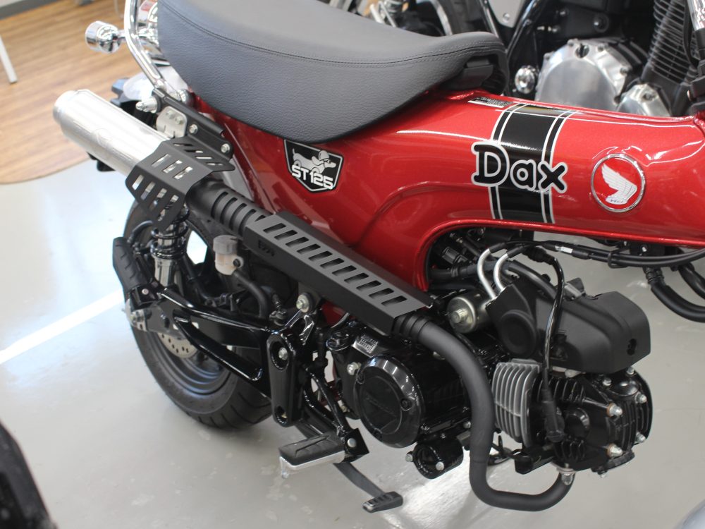 HONDA　DAX125