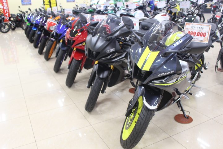 バイク館武蔵村山店 新入荷情報！フルフェアリングスポーツ！［ホンダ CBR650R］ | 中古・新車バイクの販売・買取【バイク館SOX】