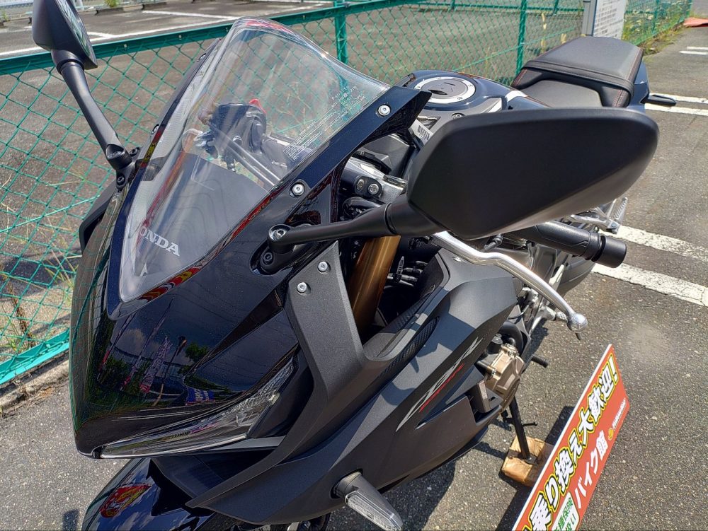 ホンダ　CBR650R展示中　釣りネタも久々・・・・