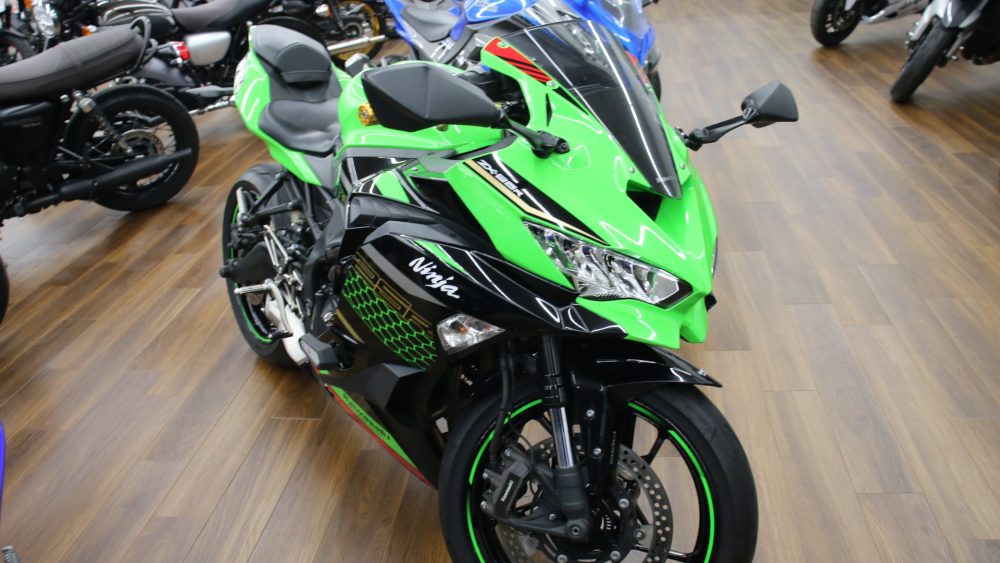 Kawasaki　ZX-25R