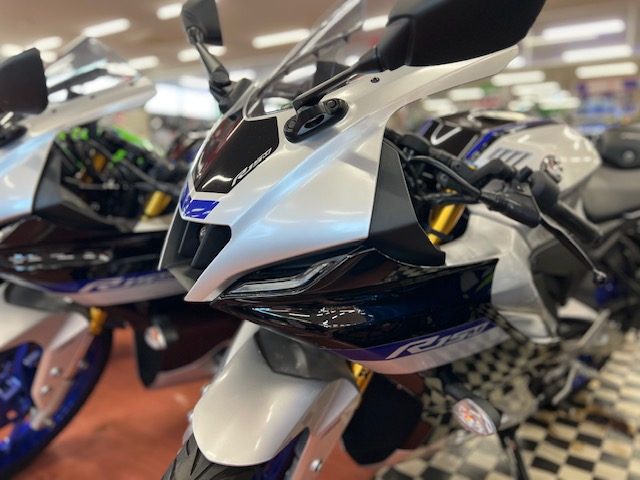 おすすめ！【輸入モデル新車】【YAMAHA YZF-R15V4、HONDA CB200X】 | 中古・新車バイクの販売・買取【バイク館SOX】