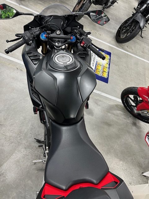 CBR250RR上から