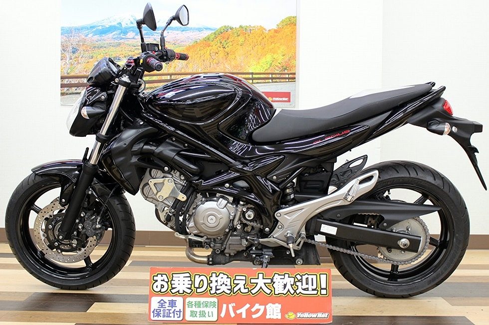 街乗りで大型並みの加速感！【SUZUKI　GLADIUS 400】