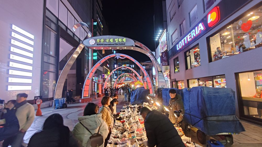 バイク館練馬店☆今年もよろしくお願いいたします！☆車両紹介HONDA CBR650R☆