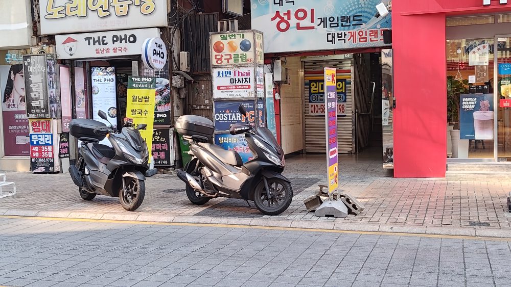 バイク館練馬店☆今年もよろしくお願いいたします！☆車両紹介HONDA CBR650R☆