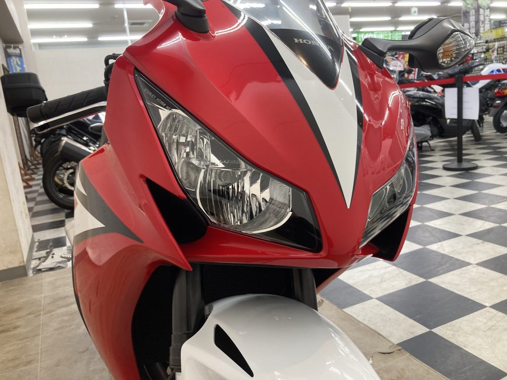 ホンダ　CBR1000RR