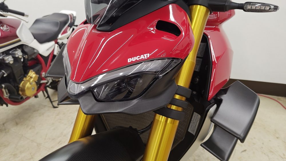 バイク館練馬店☆改装工事のお知らせ☆車両紹介 DUCATI ストリートファイターV4S ☆