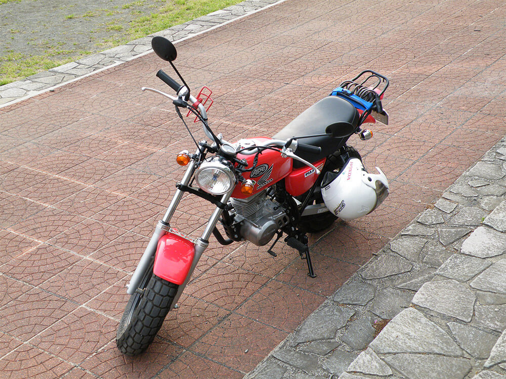 ホンダ エイプ50 - オートバイ車体