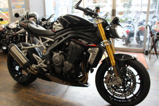 SPEED TRIPLE 1200 RS