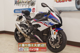 S1000RR M package