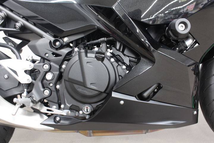 カワサキ Ninja400 Abs ニンジャ 21年モデル フェンダーレス エンジンスライダー の詳細 中古 新車バイクの販売 バイク 館sox