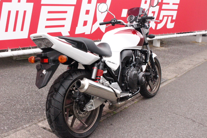 Cb400 Super Four Abs スーパーフォア 18年モデル の詳細 中古バイクならバイク館へ 全車保証付き 高価買取り