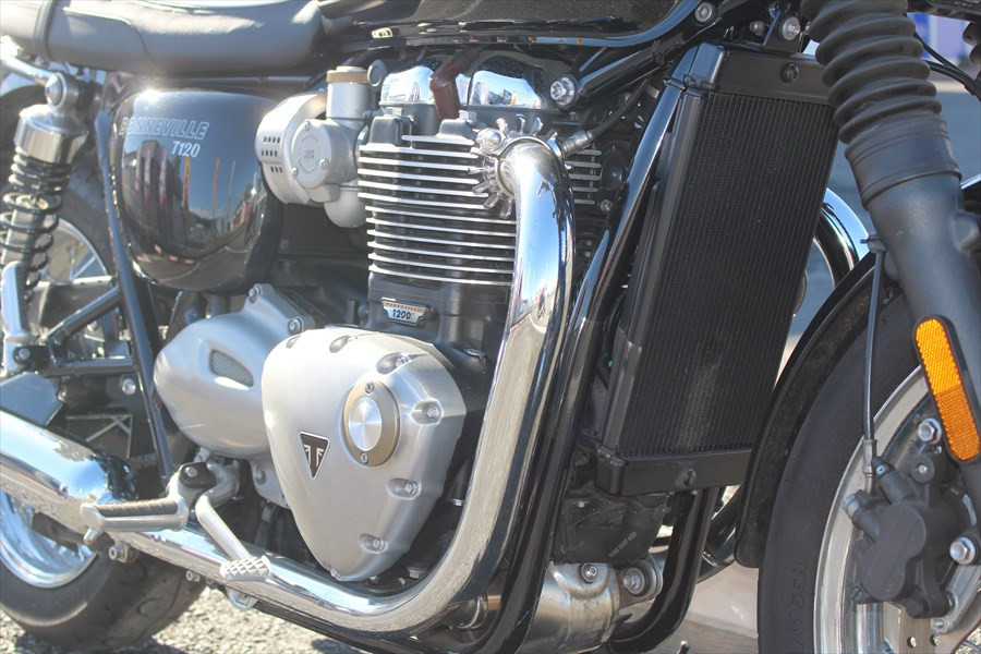 トライアンフ BONNEVILLE T120（ボンネビル） バーエンドミラー