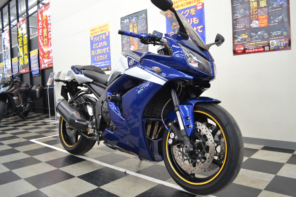 ヤマハ FZ-1 FAZER GT（フェザー） ２０１２年モデル 社外レバー