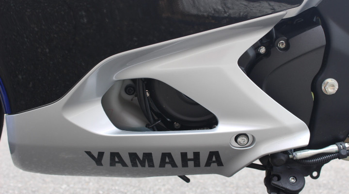 ヤマハ YZF-R15M 【ワンオーナー・ノーマル】の詳細 | 中古・新車バイクの販売・買取【バイク館SOX】