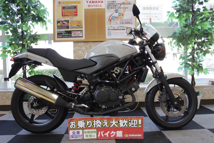 ホンダ VTR250 SE オールペン シート新品張替え済み スクリーン ハンドル改の詳細 | 中古・新車バイクの販売・買取【バイク館SOX】