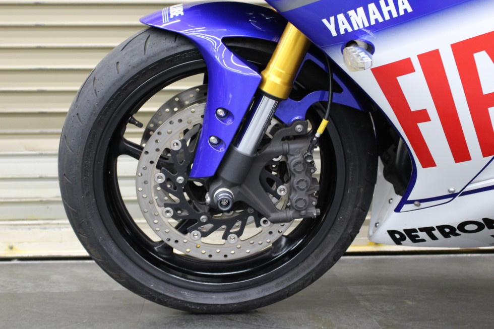 ヤマハ YZF-R1 2010年モデル FIATカラー リヤフェンダーレスの詳細 | 中古・新車バイクの販売・買取【バイク館SOX】