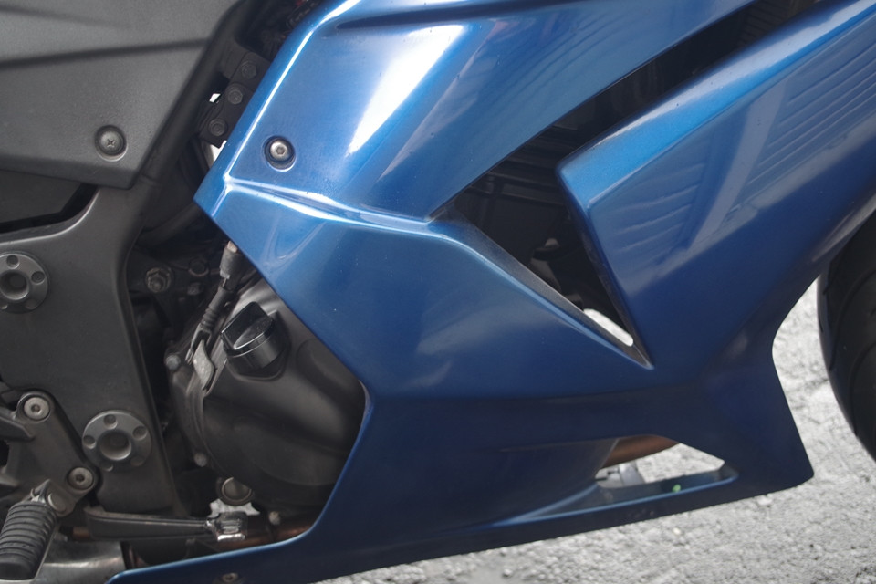 カワサキ NINJA250R（ニンジャ） 希少の純正ブルー！の詳細 | 中古・新車バイクの販売・買取【バイク館SOX】