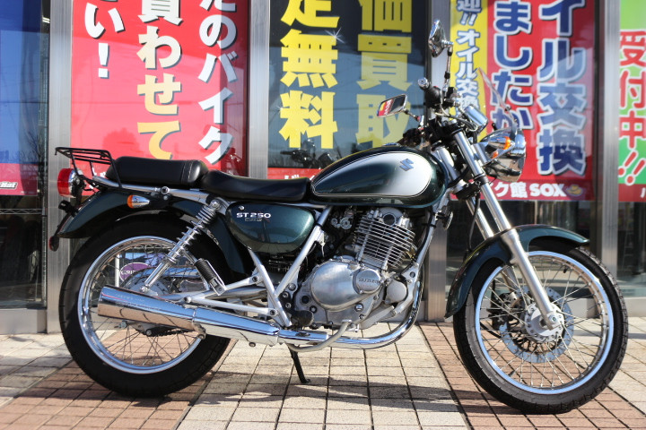 スズキ ST250 E-type 2009年モデル スクリーン・リアキャリアの詳細 | 中古・新車バイクの販売・買取【バイク館SOX】