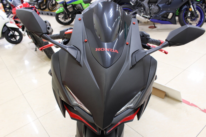 ホンダ CBR250RR カスタム多数の詳細 | 中古・新車バイクの販売・買取【バイク館SOX】